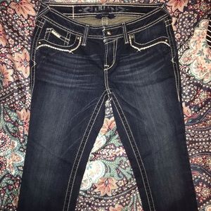 Ariat NWOT ankle crop dark jeans